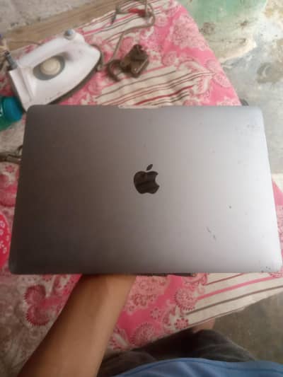 Argent sale original apple macbook pro display