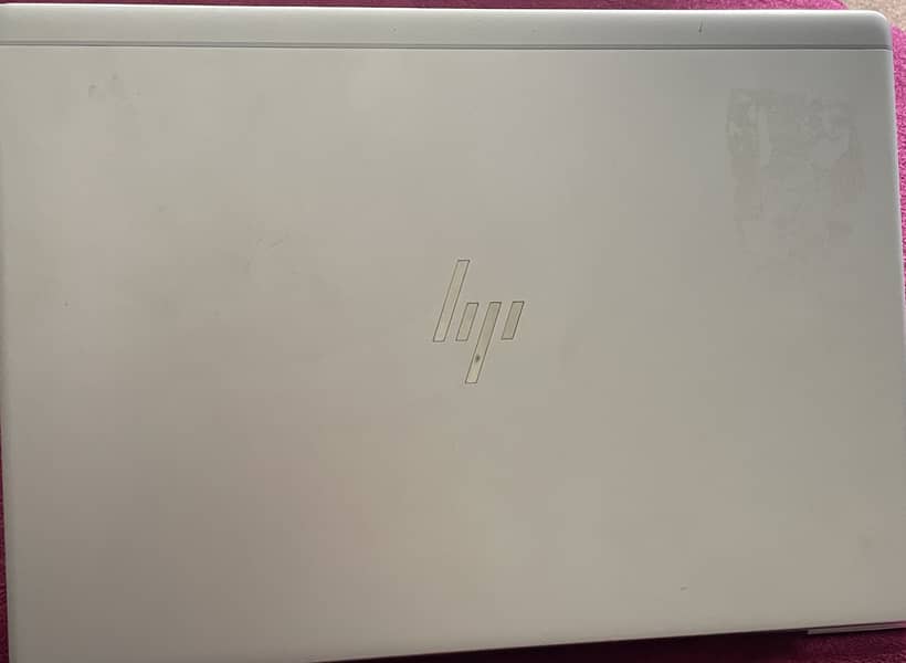 HP AMD Redeon 1