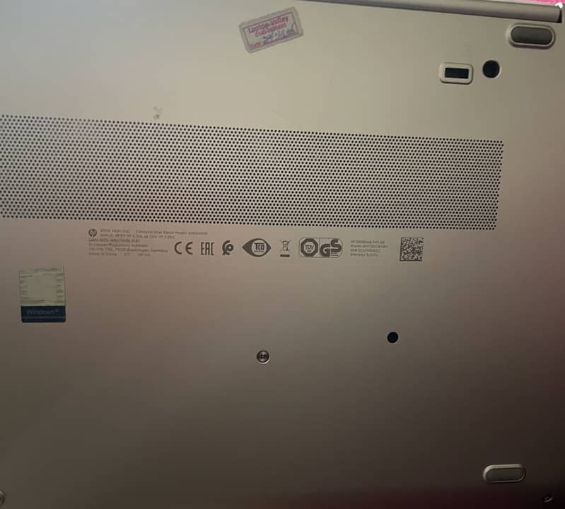 HP AMD Redeon 2