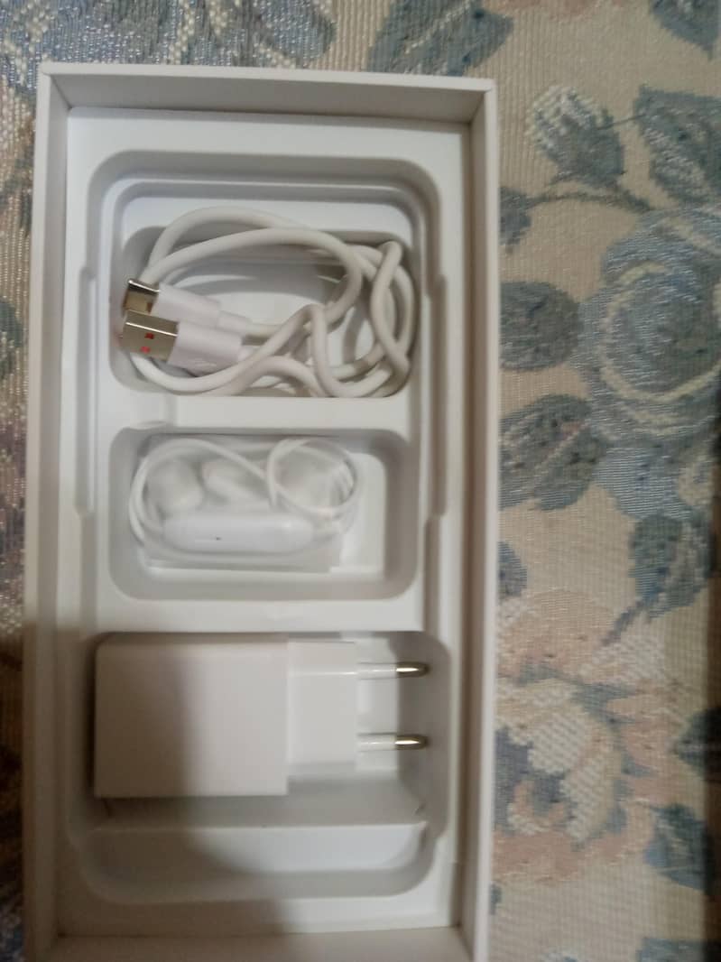 Xiaomi Redmi Note 14 Pro Plus 1