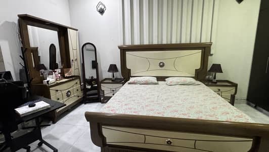 2.5 years used bedroom furniture