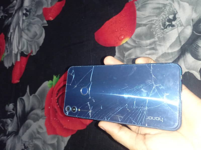 Honor 8X 3