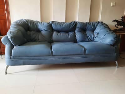 3 seater leatherite sofa in good condition