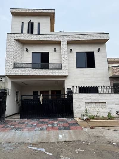 8 Marla ( 30*60 in Block G ) Double Unit House For Sale in Gulshan E Sehat E-18 Islamabad