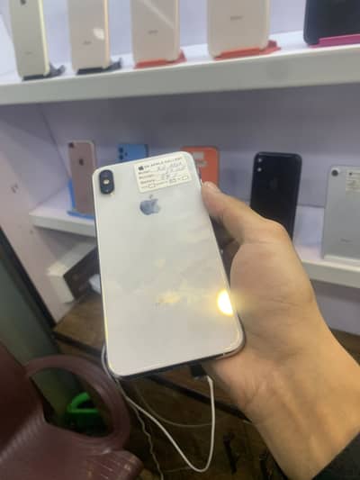 iPhone XS Max (OFFER) 03275894788