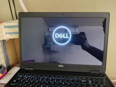 Dell Latitude 5580 –i7 7th Hq Processor, 8gb, 256gb, 2gb nvidia, touch
