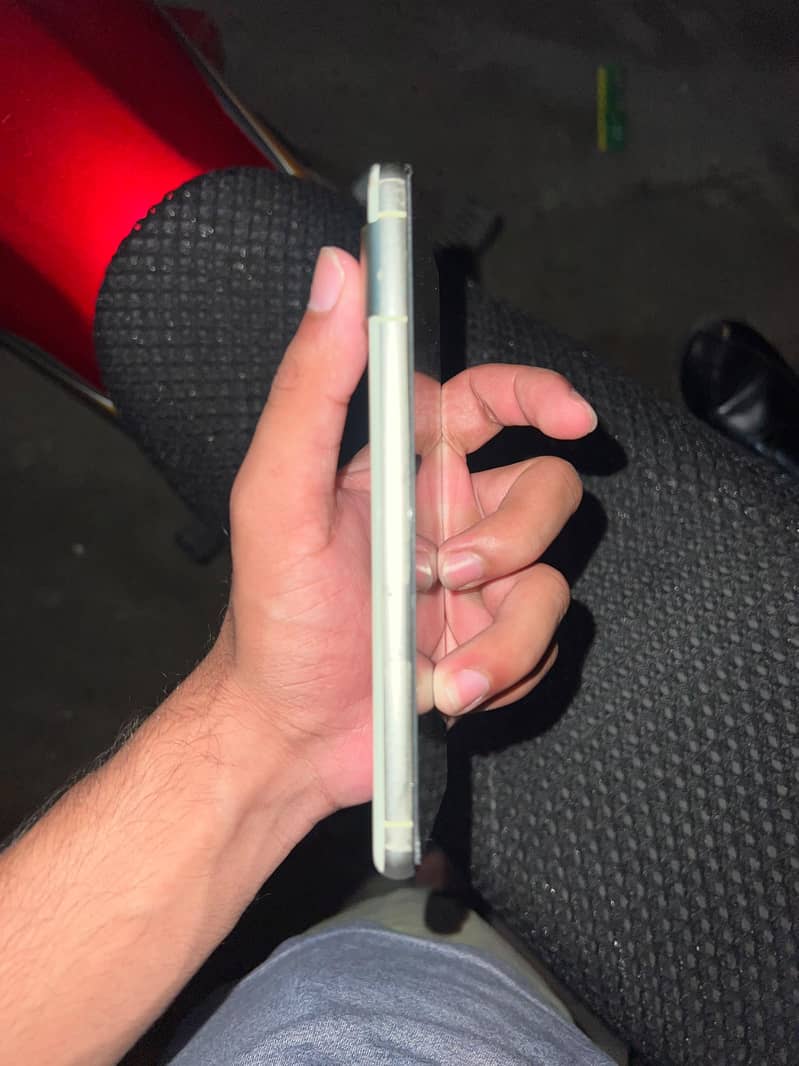 Google Pixel 7 3