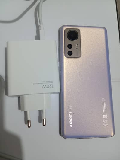 Xiaomi 12X with 120 watt charger ( pta) 10/10 condition 0326_088_9826