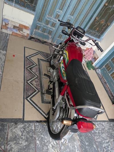 Bike all ok hai koi Kisi kisam ka kam niy hony Wala