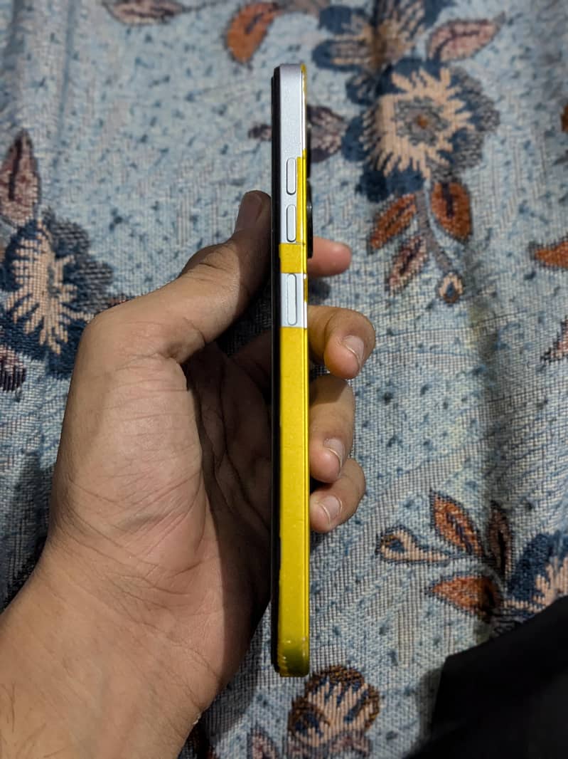 Tecno Spark Go 1