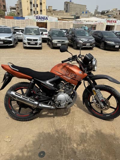 Yamaha YBR 125G – 2023