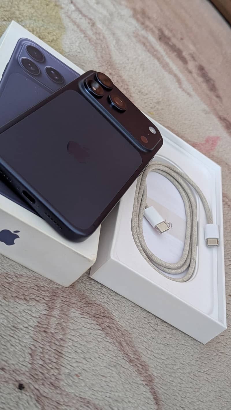 Apple iPhone 17 Pro Max 8