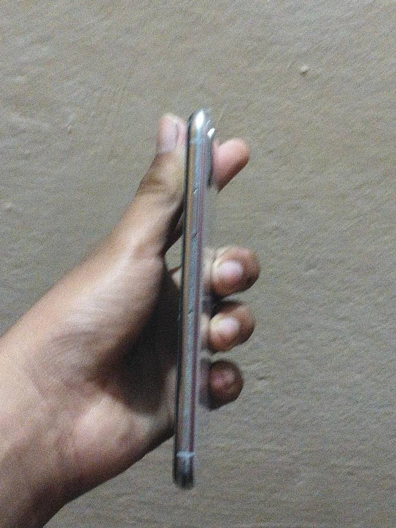 Apple iPhone X 1