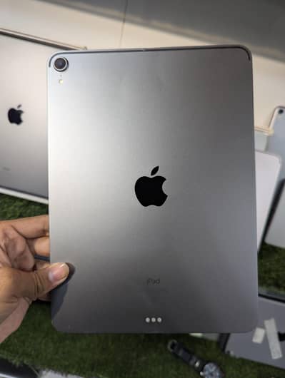 Ipad pro 2018 (11 inch )