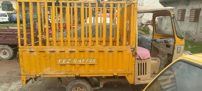 Urgent sale tezraftar rickshaw loader