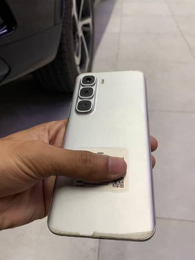 Infinix hot 60 pro plus  8+8  256  with box charger