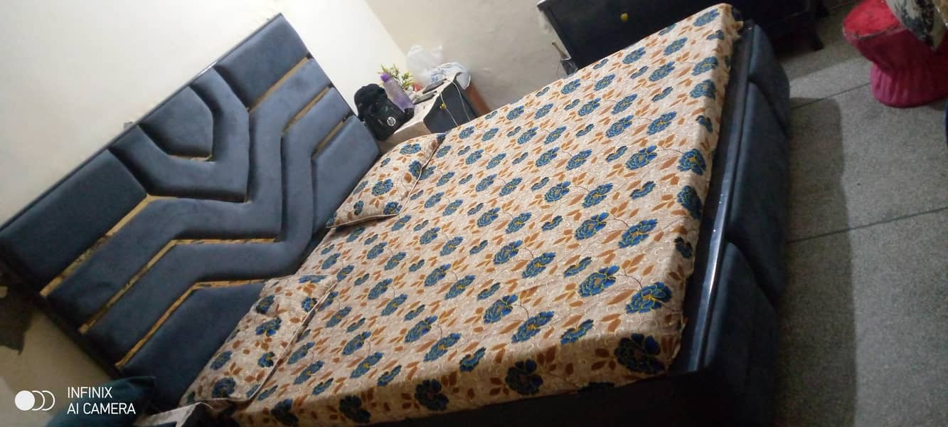 King size bed set complete 0