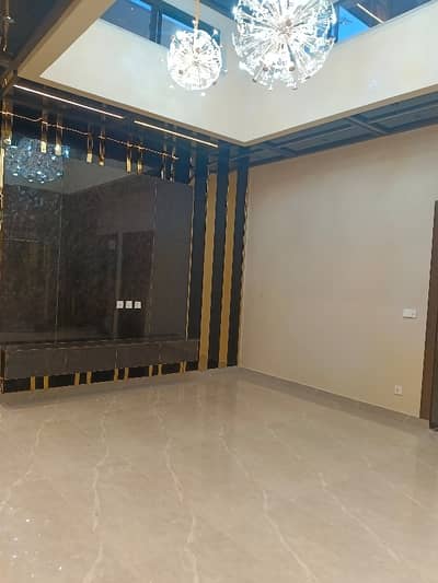 14 Marla Upper Portion For rent In G-13/3 Islamabad