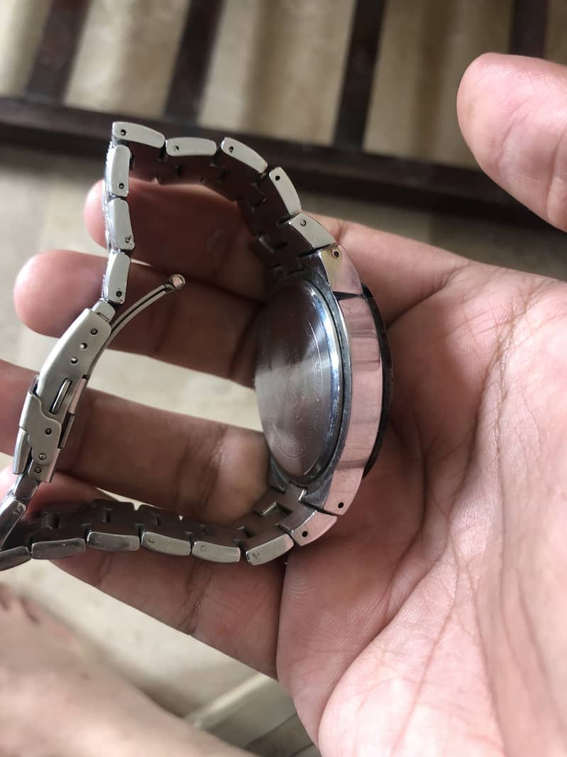Watch 1
