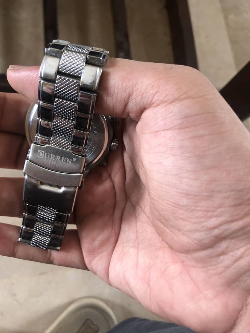 Watch 2