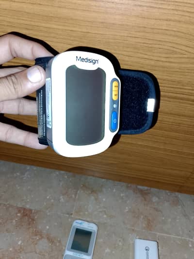 BLOOD PRESSURE DEVICE
