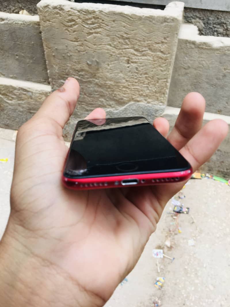 Apple iPhone SE 3
