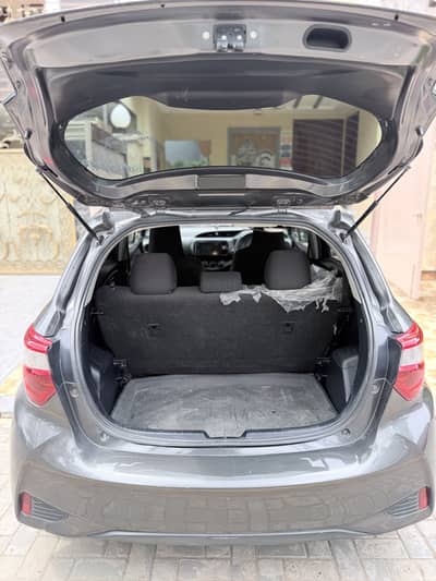 Toyota Vitz 2017