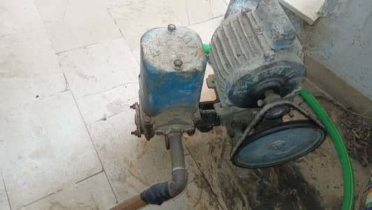 Donkey Pump 1/2 adhy ka hy sirf pump