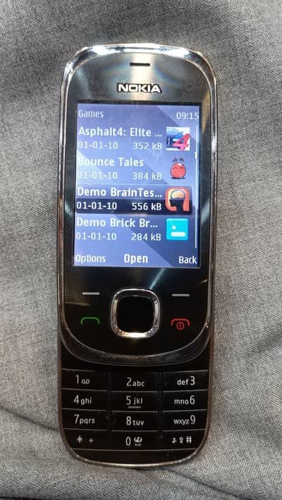 Nokia Phone Sliding