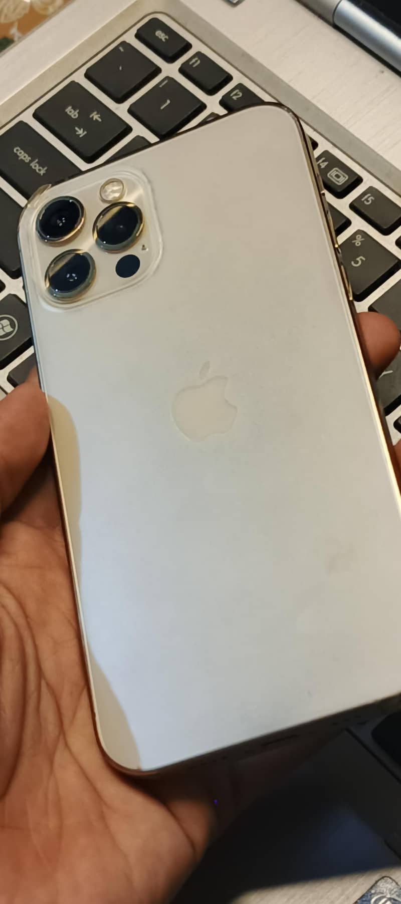 Apple iPhone 12 Pro 1