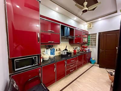 5 Marla upper 2 portions available for rent pak Arab society