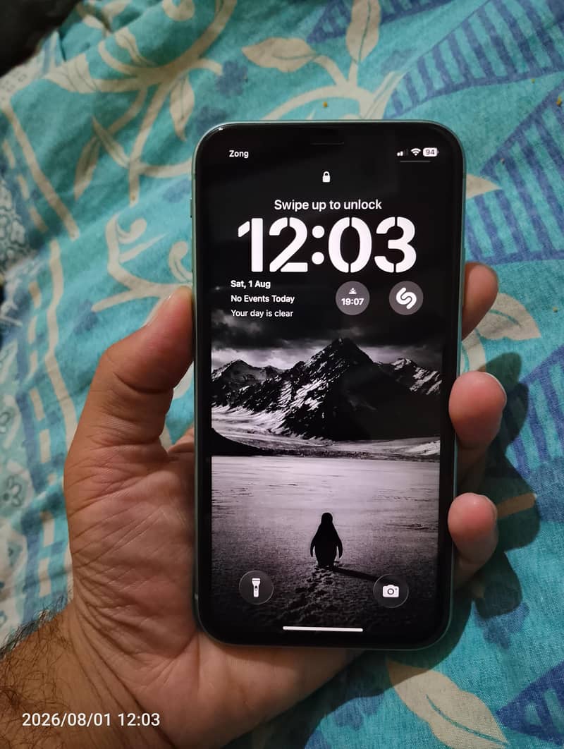 Apple iPhone 11 3