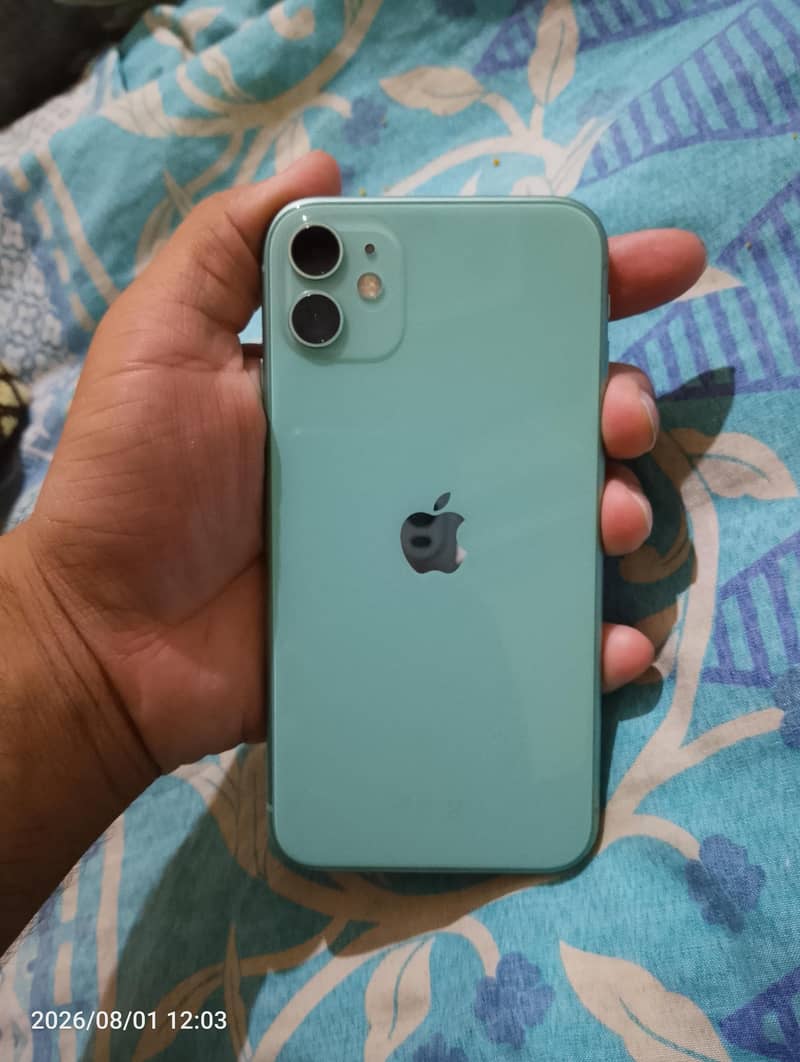 Apple iPhone 11 7