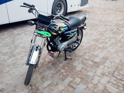 Honda 125 2017