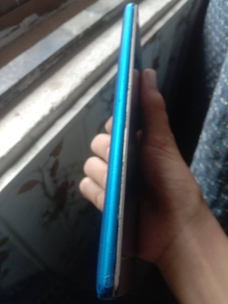 QMobile Classic 2
