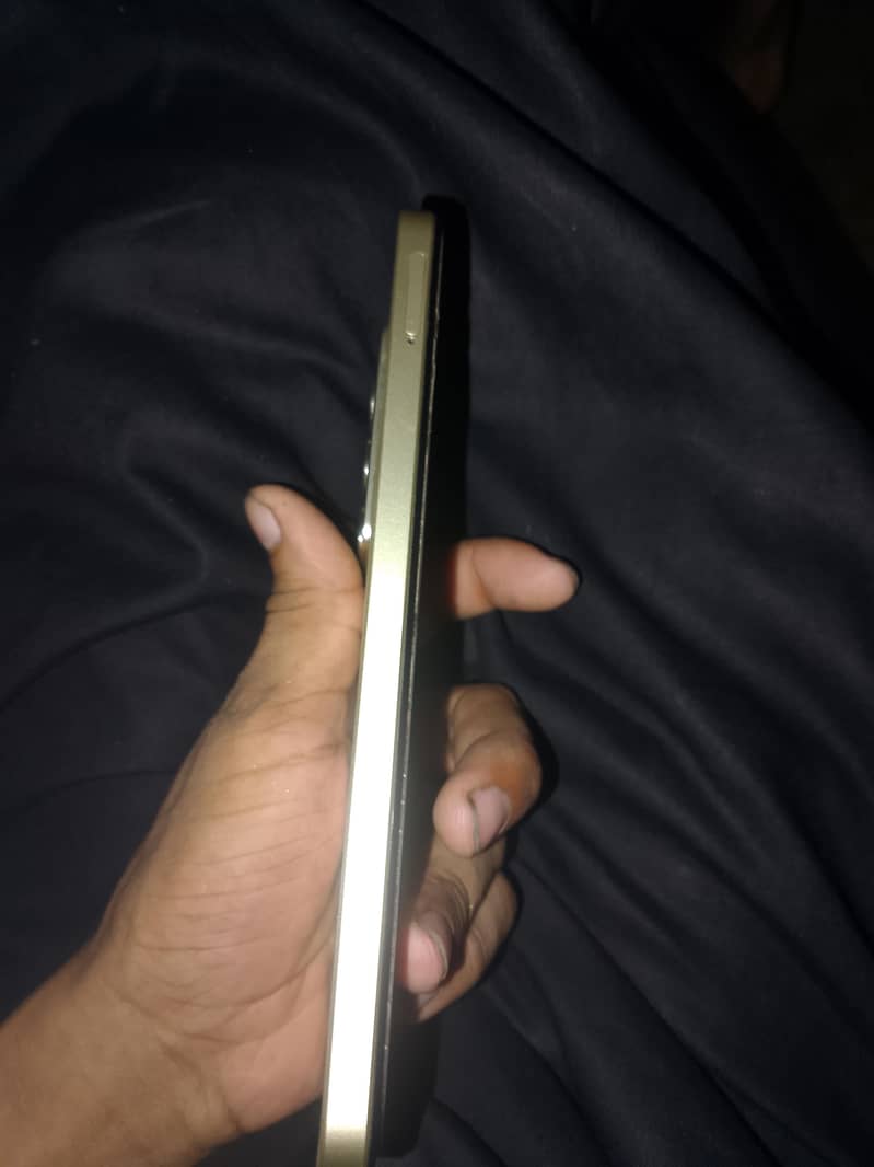 Realme C75 3