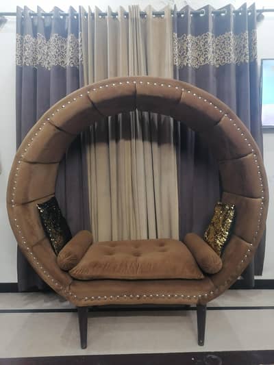 room Puffi sofa 4 sale