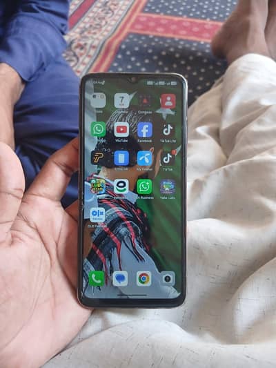 itel a100c 4 64 mukamal box