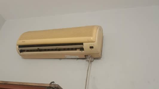 Haier Split AC 1 ton