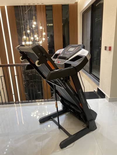 Blue Ocean Treadmill | Inclined| health sensors