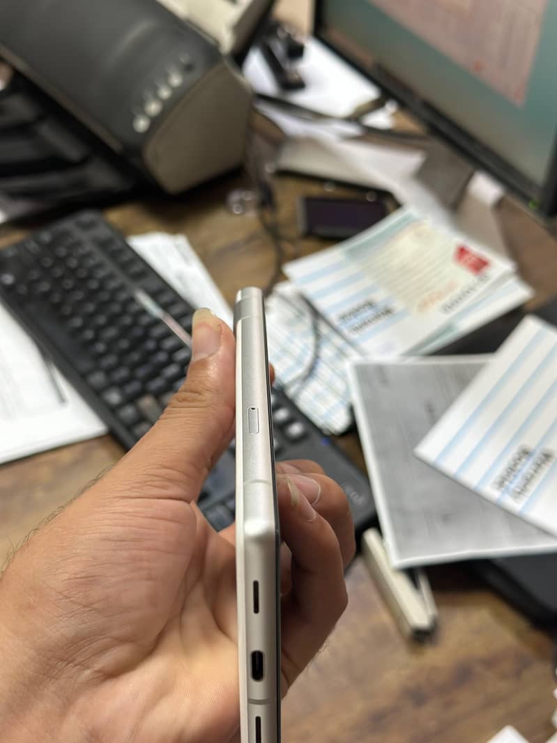 Google Pixel 7a 3