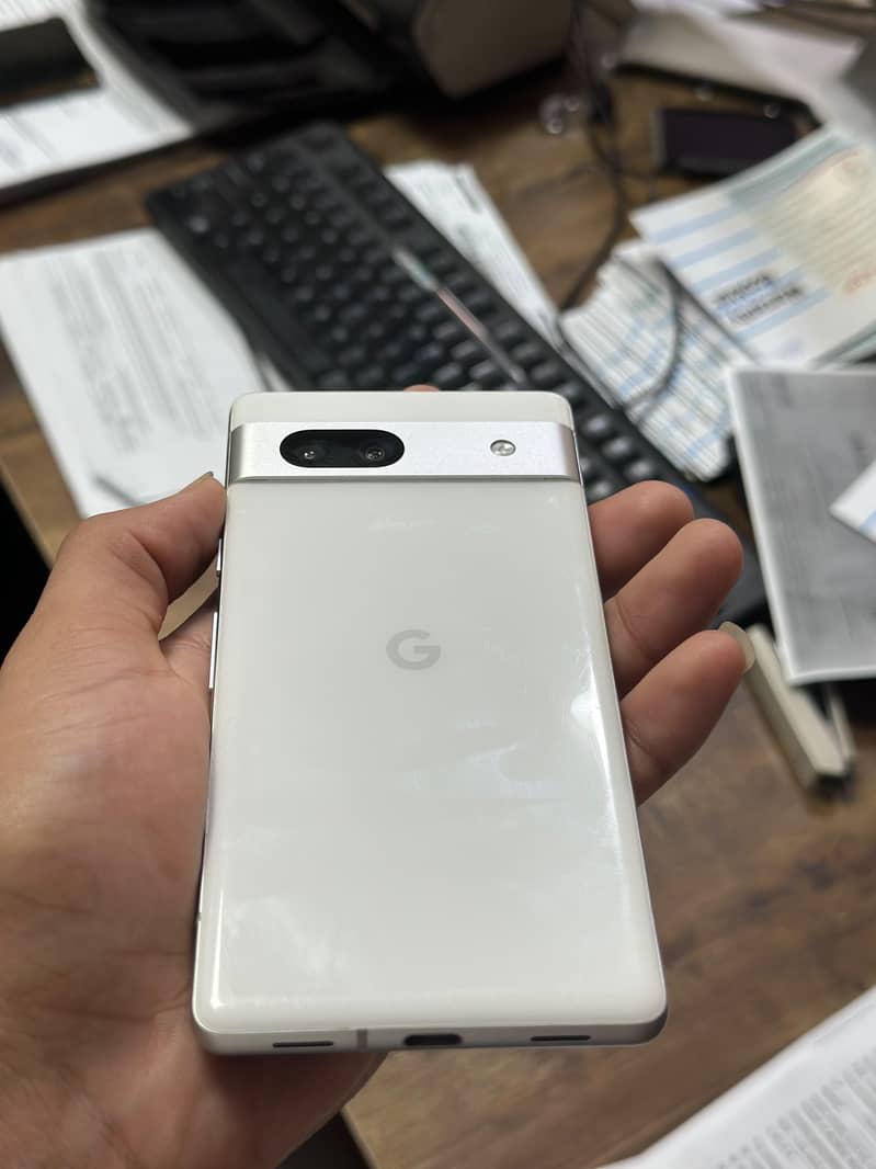 Google Pixel 7a 6