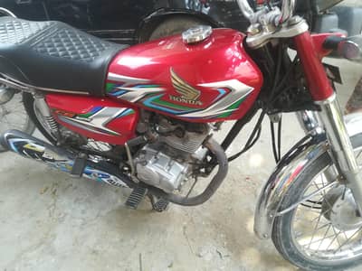 Honda 125 (2023)