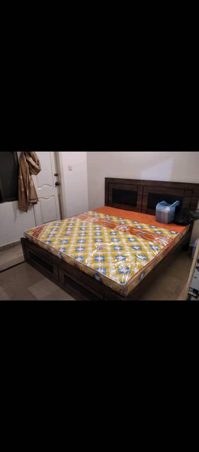 Double Bed, 3 Door Wardrobe, Dressing, mattress