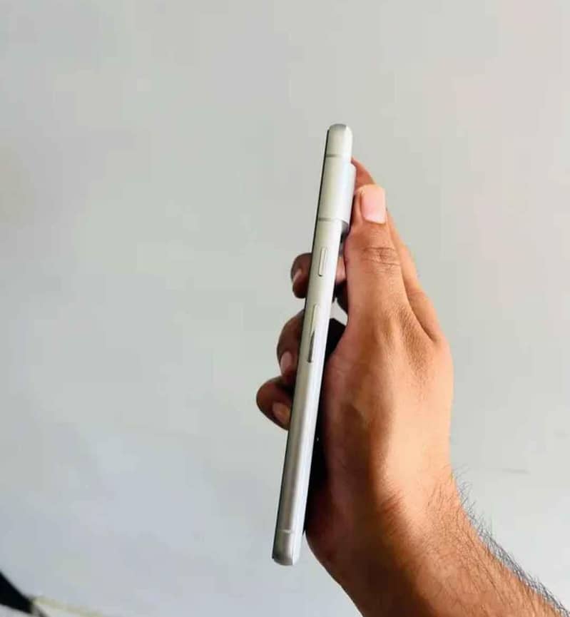 Google Pixel 7 2