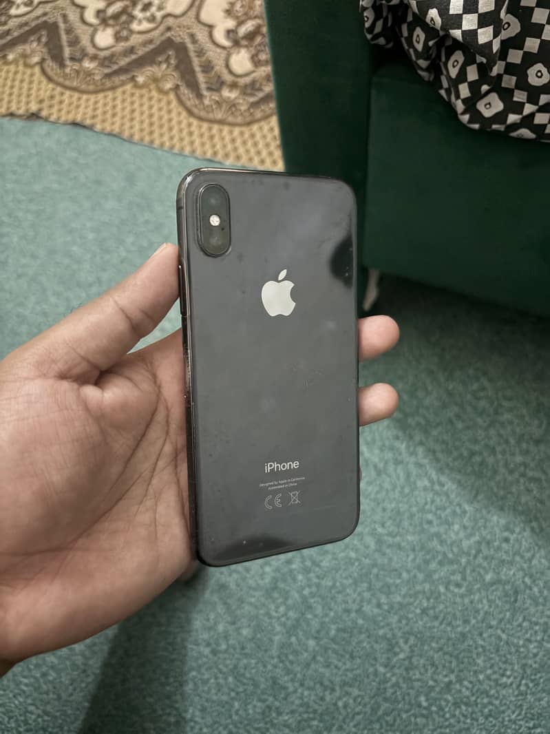 Apple iPhone X 3