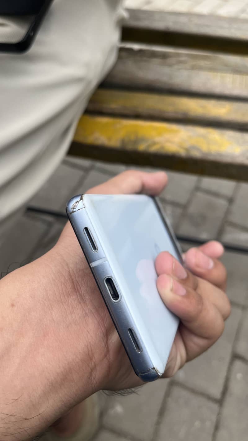 Google Pixel 7a 5