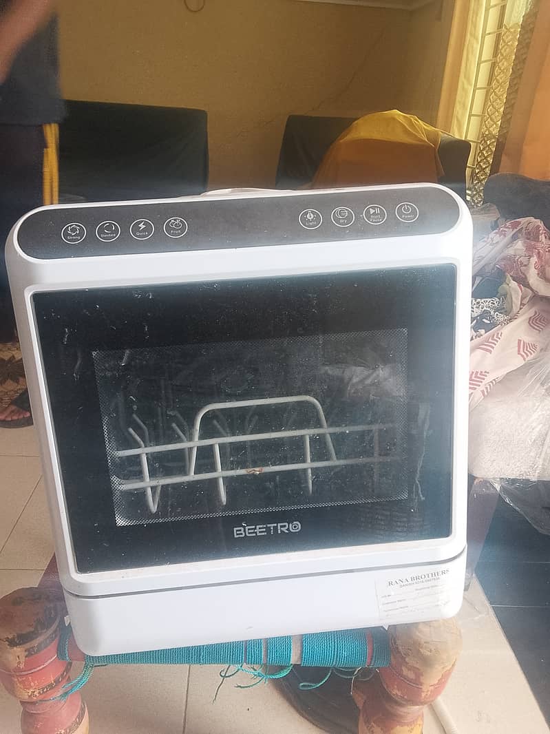 Dishwasher small Beetro 0