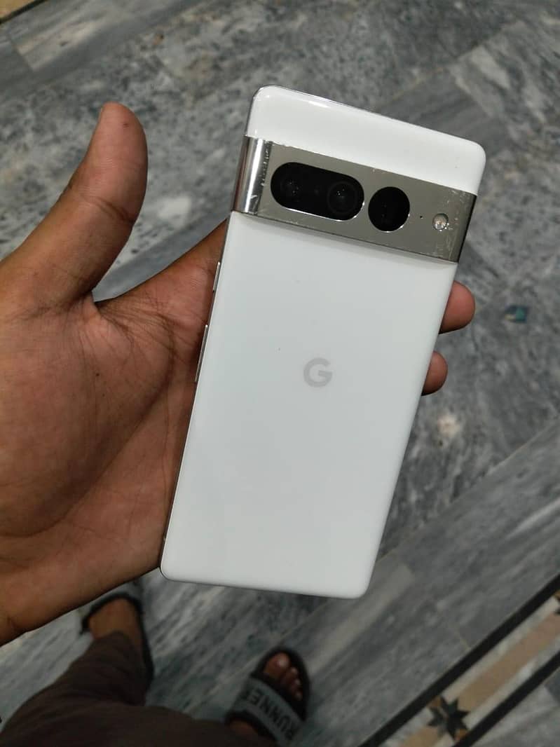 Google Pixel 7 Pro 2