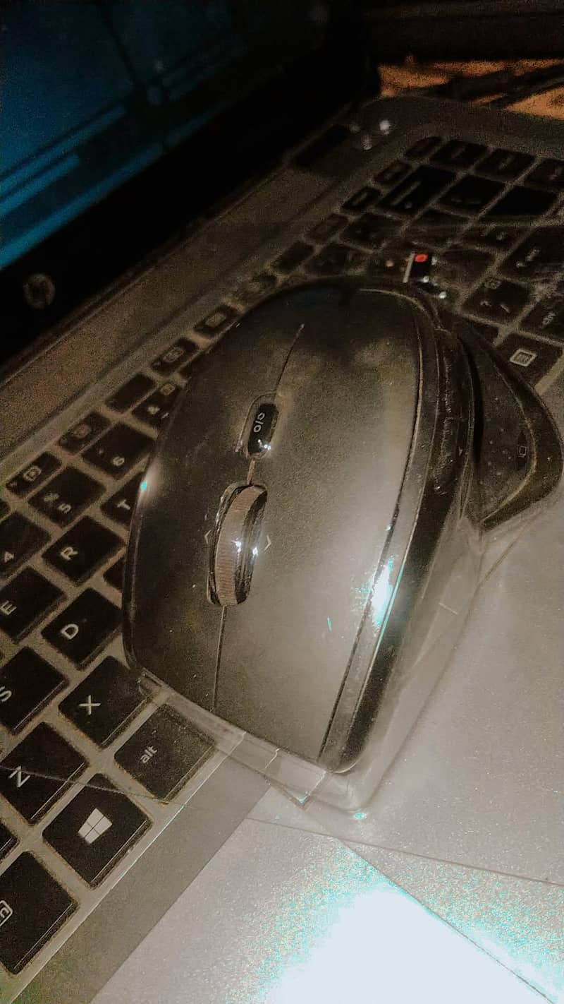 Logitech MX performance mouse 5